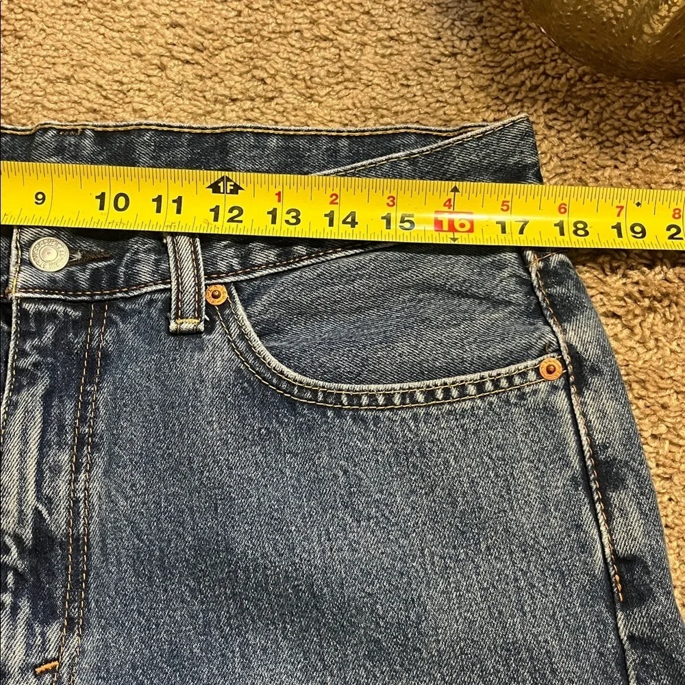 Levi's Men's 505 36x34 straight leg medium wash